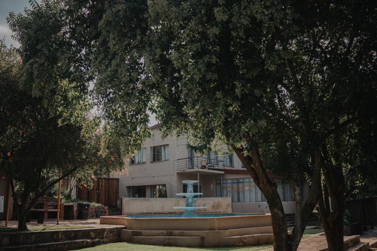 Pretorius Park Hotel Hartbeespoort Exterior photo