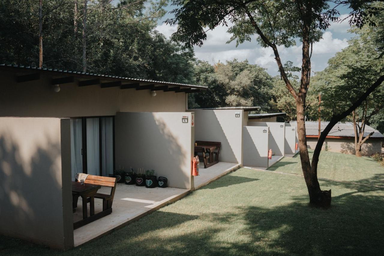 Pretorius Park Hotel Hartbeespoort Exterior photo